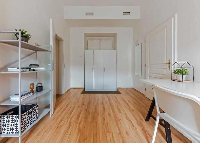 Apartamento At I.p.pavlova Praga